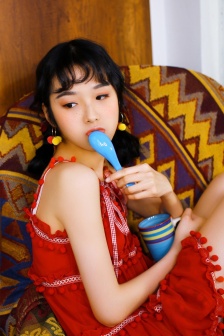 公公的淫之手在线观看